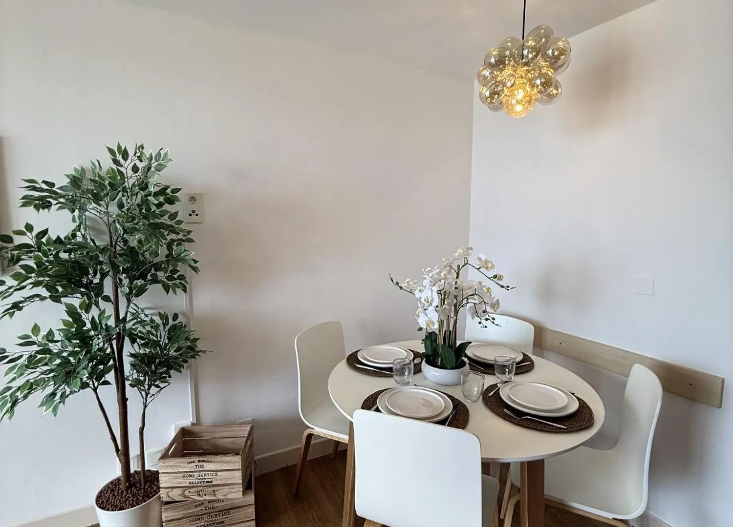 Un Studio De Charme Vue Mer & Piscine D'Exception Apartment Cannes